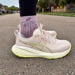 Asics Cumulus 27 Mineral Beige Yellow Running Shoes